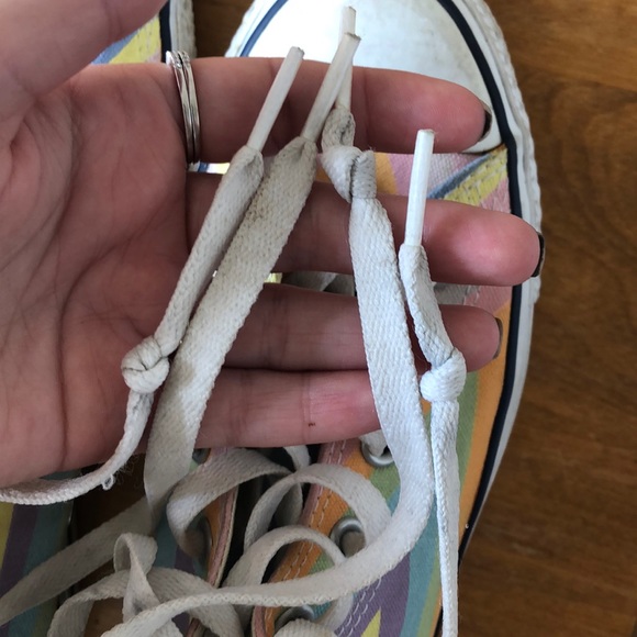 *[chuck taylor converse]* Limited Edition - Picture 6 of 8